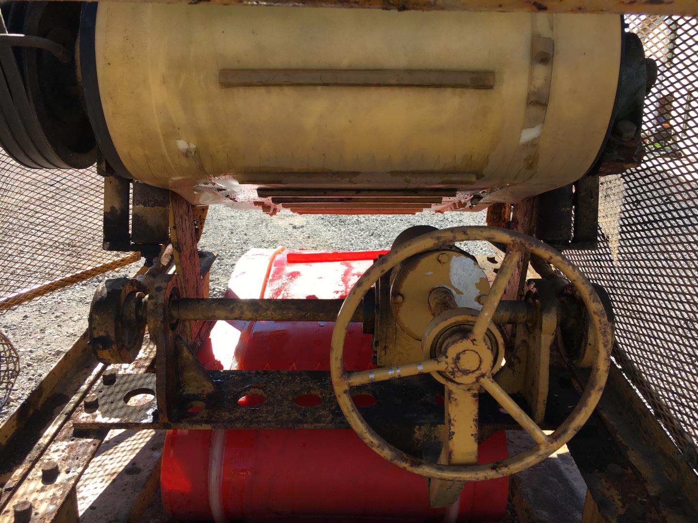 ./imagenes/INVOICE/2019/17241/DISPERSOR DE FERTILIZANTE (9).JPG